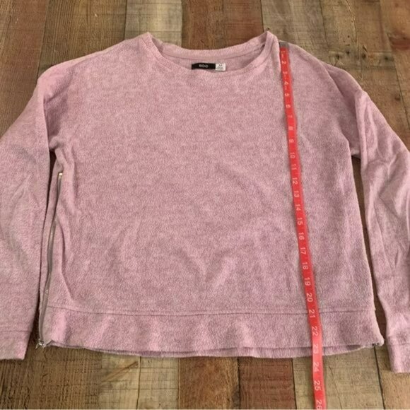 BDG womens size small soft crew neck long sleeve top with side zippers in pink - Picture 3 of 8